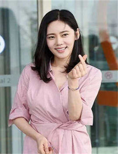 《欧美性杂交视频》