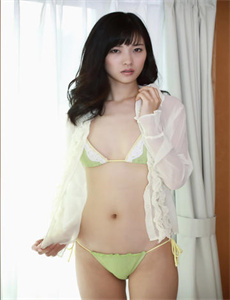 《朱莉三级》
