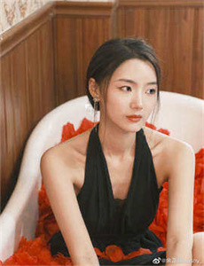 《铁齿铜牙纪晓岚2》